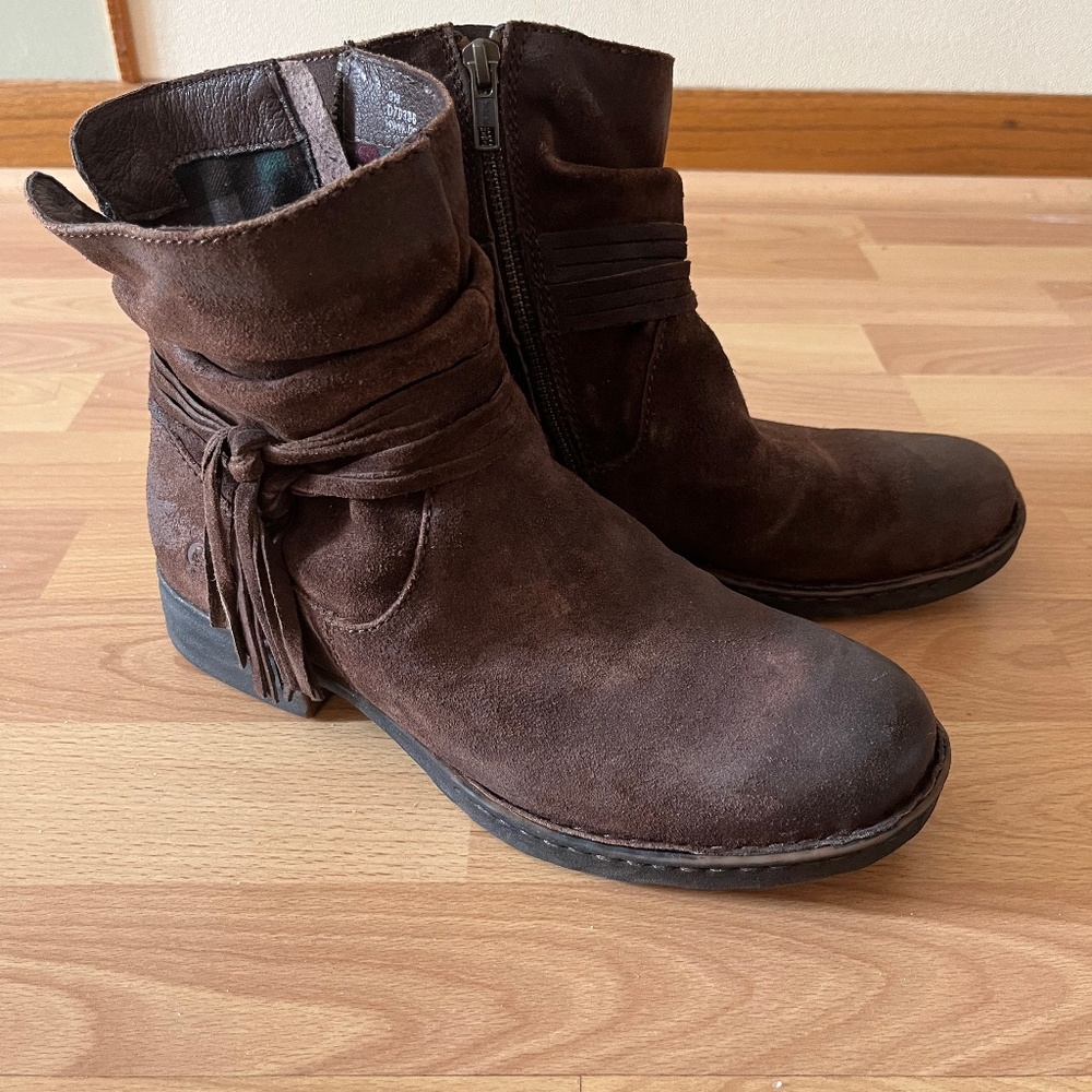 BORN distressed brown castagno boot size 9